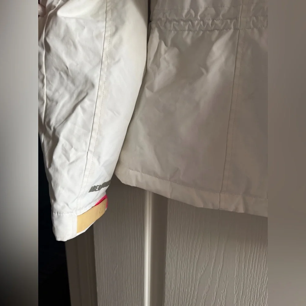 Abercrombie White Hooded Ski Jacket - Picture 9 of 11